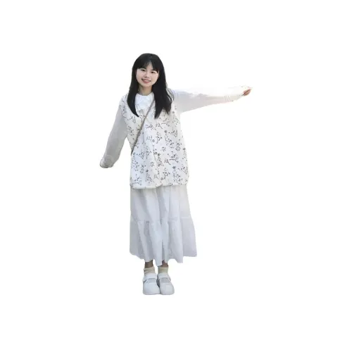 COVER TIME Белый Женский Комплект с Юбкой