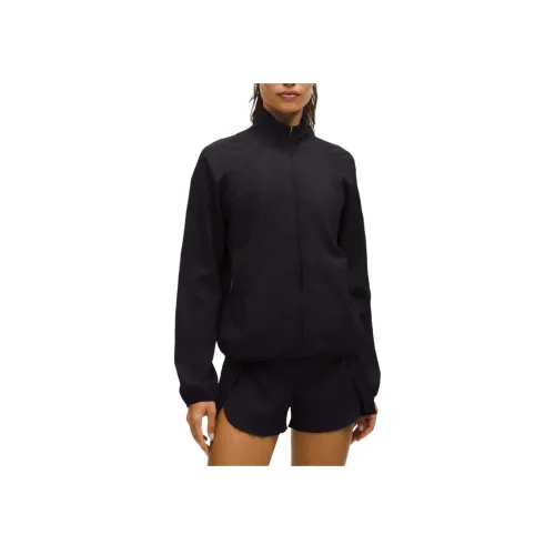 Женские куртки Lululemon