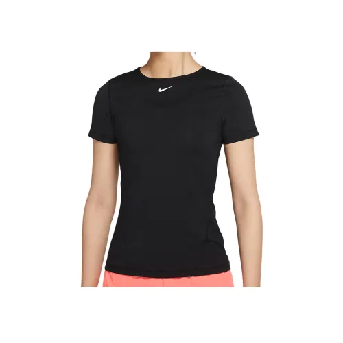 Nike Черные Женские Футболки