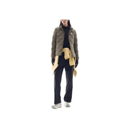 Anta Outdoor Collection Мутный оливковый зеленый Женские пуховики