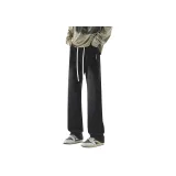 Потертый серый