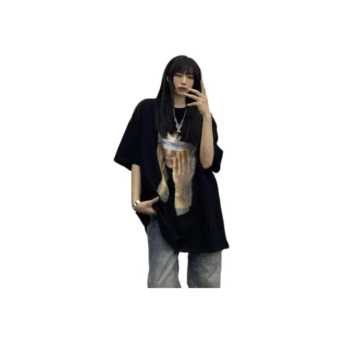 AN Женские T-рубашки