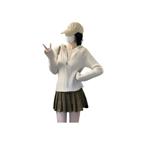 SKYA Женская трикотажная одежда