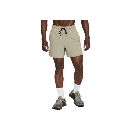 nike Повседневные шорты Мужские Светло-армейский зеленый