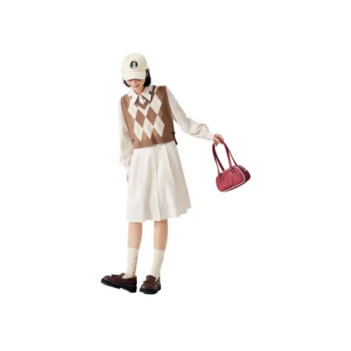 ZIHAN Комплект с юбкой Женские Бежевый Золото