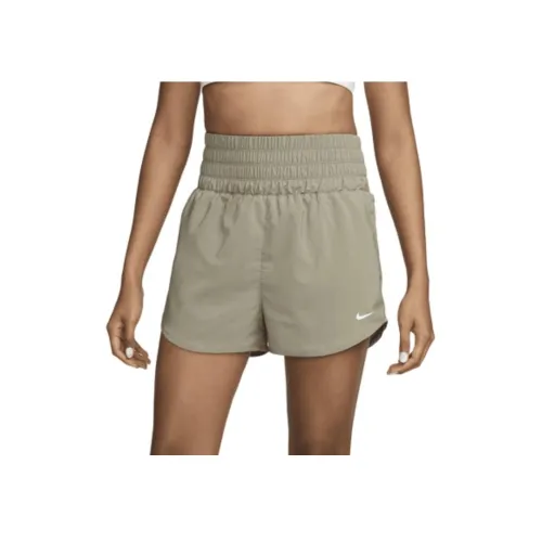 nike Dri Fit one Повседневные шорты Женские Светло-армейский зеленый