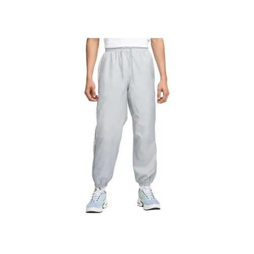 nike Повседневные брюки Мужские Светло-серые