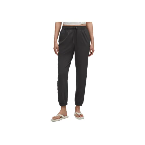 lululemon Ease Спина InShirred Jogger Короткий Спортивные брюки Женские
