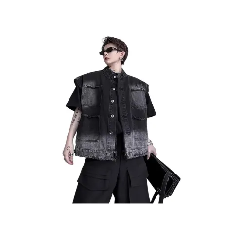 TUCANO Унисекс Жилеты