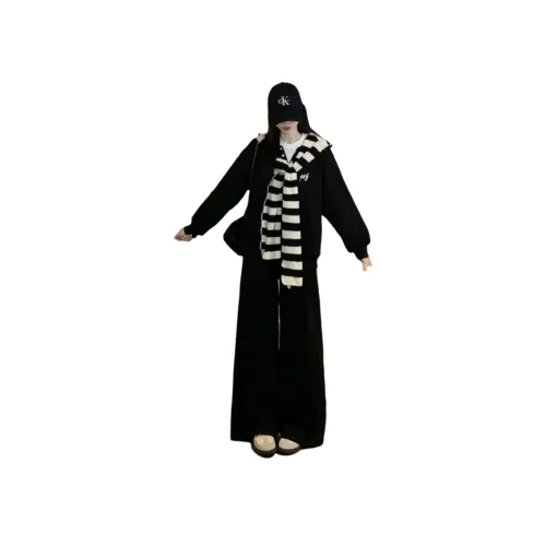 AURORA MUSE Повседневный костюм женский