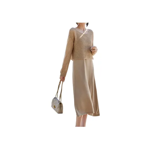 Still Quiet Комплект с юбкой Женские Хаки