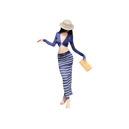 SKYA Темно-синий женский комплект с юбкой