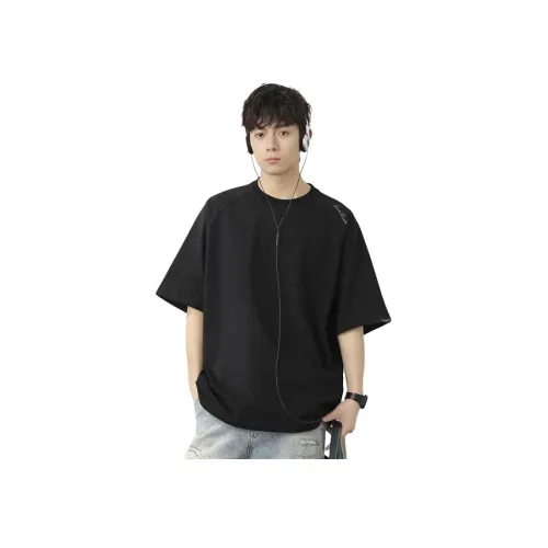 M17 STUDIO Черный Унисекс T-рубашки