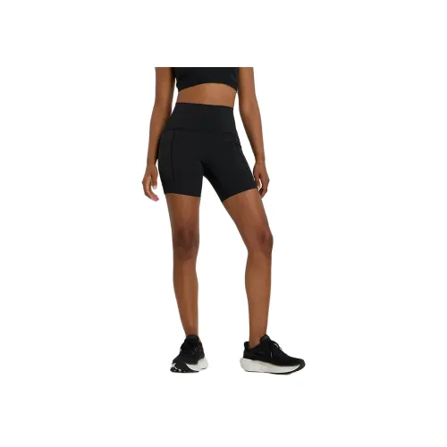 New Balance Sleek Pocket Черные Женские Спортивные Шорты