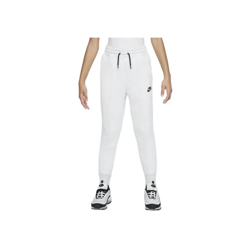 Подростки Nike Вязаные Тренировочные Штаны Sportswear Tech Fleece Светло-Серый