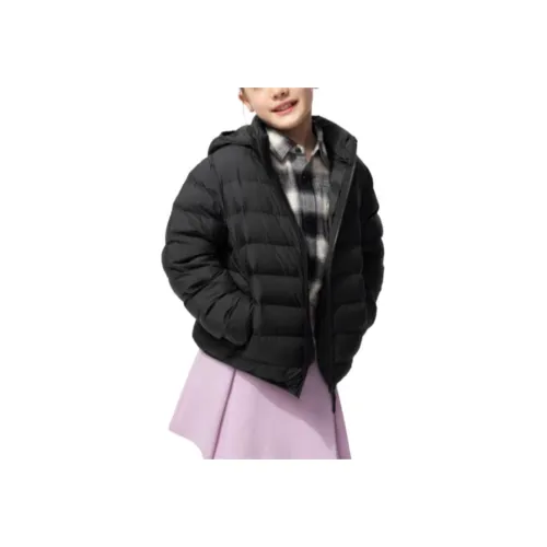 UNIQLO Черный Kids Утеплённые куртки