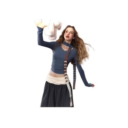 La Chapelle Темно-синие Женские T-рубашки