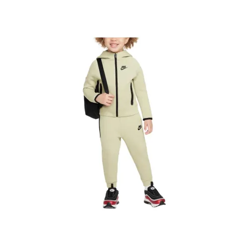 nike Повседневная спортивная одежда Tech Fleece Оливково-зеленый Дети 3-7 лет