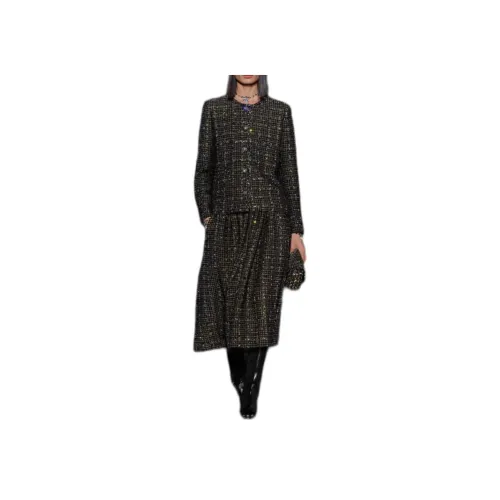 CHANEL Черные Женские Куртки