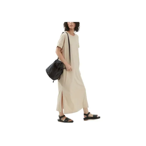 Uniqlo U Collection Светло-бежевый Женские Короткие Платья с Рукавами