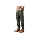 Армейский зеленый