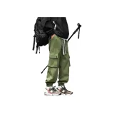 Армейский зеленый