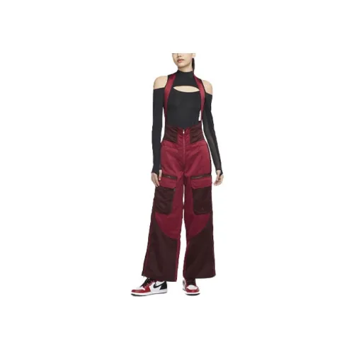 Джордан Red Women's Casual Pants