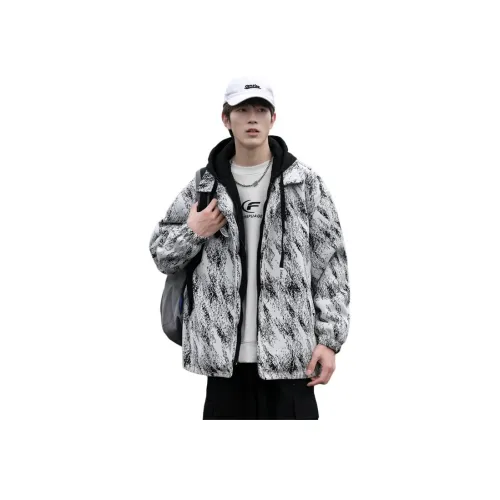 PWUE Белый Унисекс Куртки