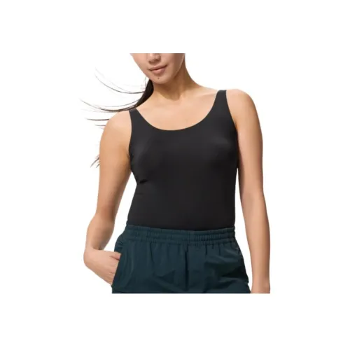 UNIQLO Черные Женские Майки