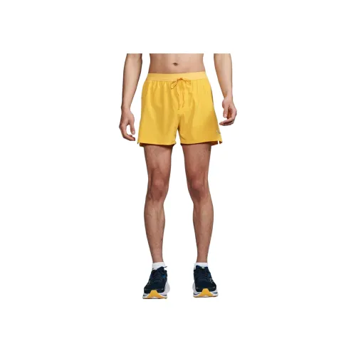 Saucony Outpace Повседневные шорты Мужские Желтые