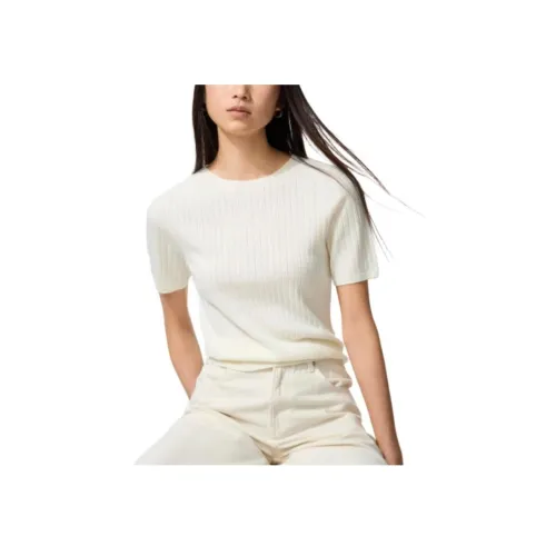 UNIQLO Белый Женский Трикотаж