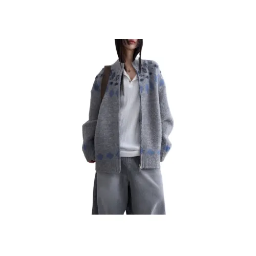 LOWEAR Женские Свитера