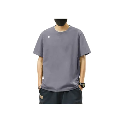 XTEP Мужская футболка с пером серого цвета