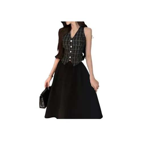 BEAR UNION Черные Женские Майки