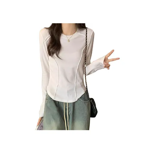 CacheCache Женские футболки