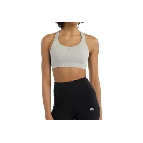 New Balance NB Essentials Белый Женское спортивное белье