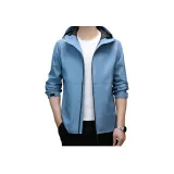 Светло-голубой