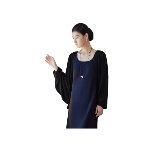 THE SEA LIFE Женская трикотажная одежда