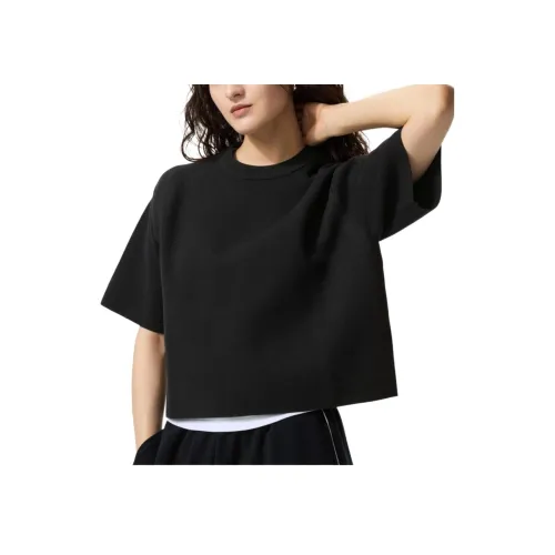 UNIQLO Черный Женский Трикотаж