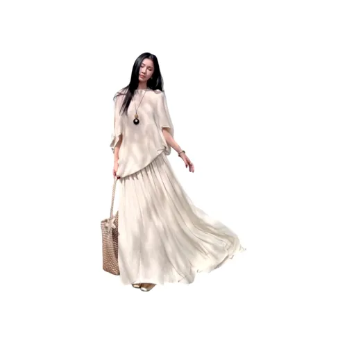 FLIM Женские Комплекты с юбкой