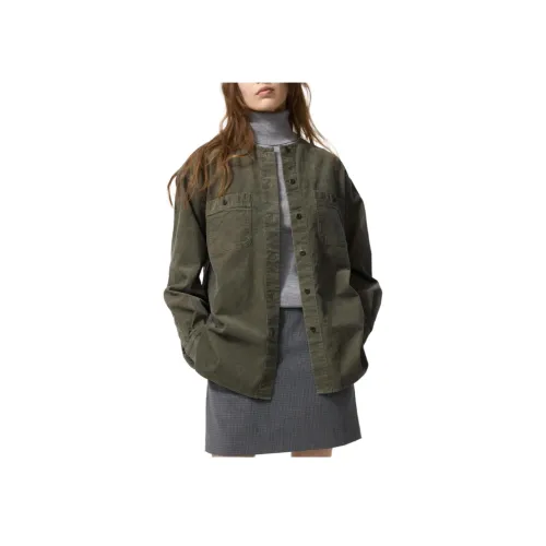 UNIQLO Темно-оливковые женские куртки