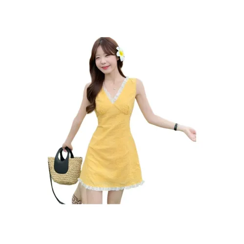 KZOON STUDIO Желтые Женские Платья без Рукавов