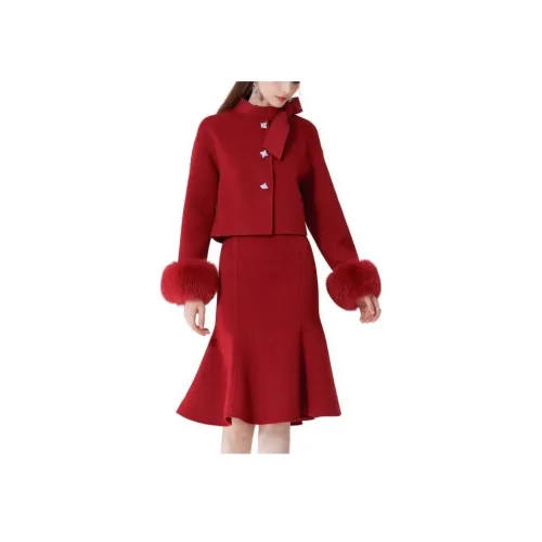 AIVEI Красный Женские Комплекты с юбкой