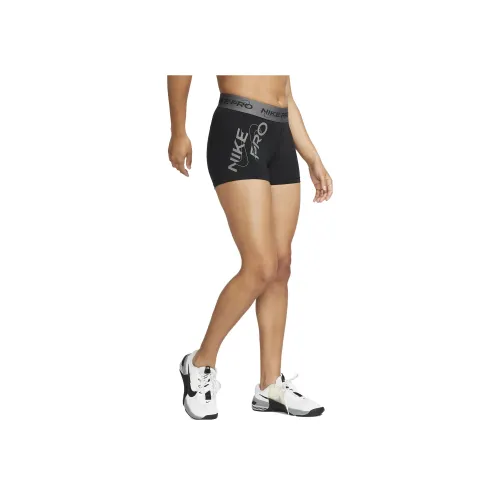 NIKE Черные Женские Спортивные Шорты