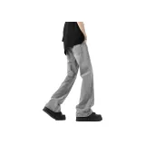 Дымчато-серый