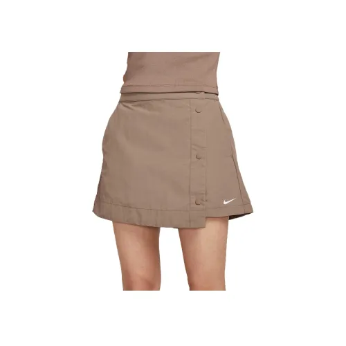Nike Sportswear Essentials Series Повседневные шорты Женские Норково-коричневые