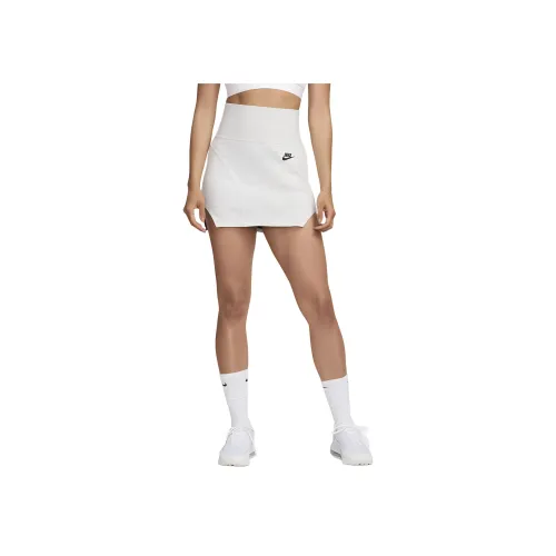 nike Sportswear Tech Fleece Повседневные короткие юбки Женские Светло-серый