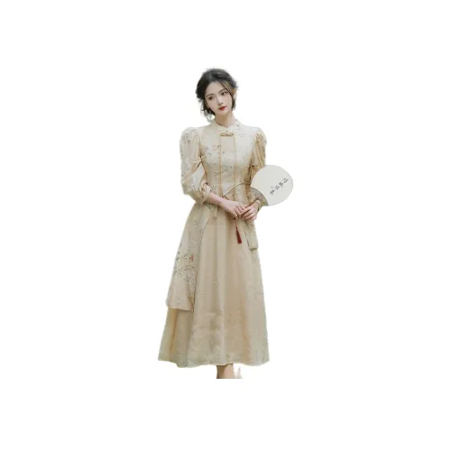 MORii Длинное платье с длинными рукавами женское