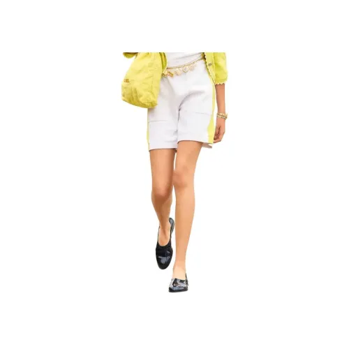 CHANEL Повседневные шорты Женские Белые