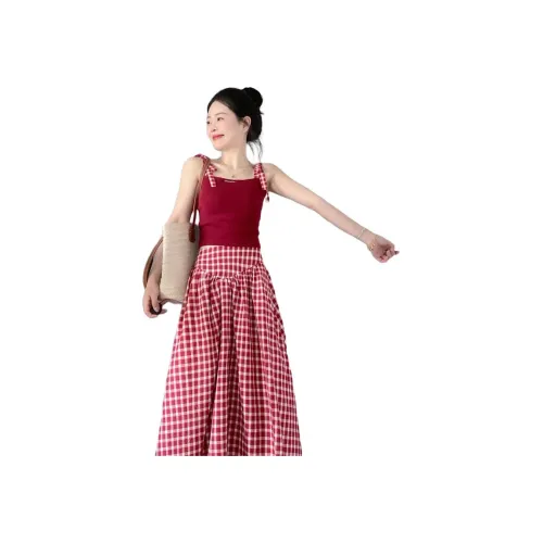 AFGGD Красный Женский Комплект с Юбкой